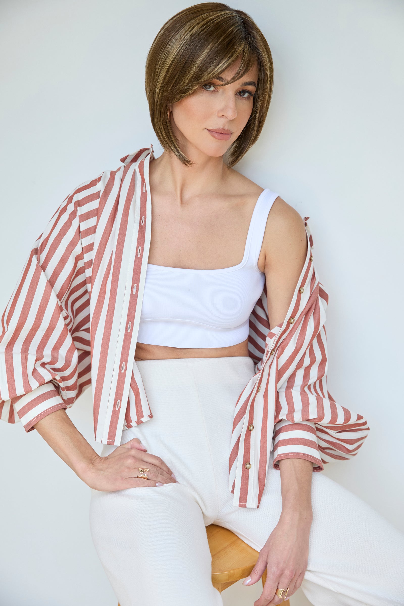 Codi Monofilament Synthetic Hair Wig By Amore | Iced Mocha R