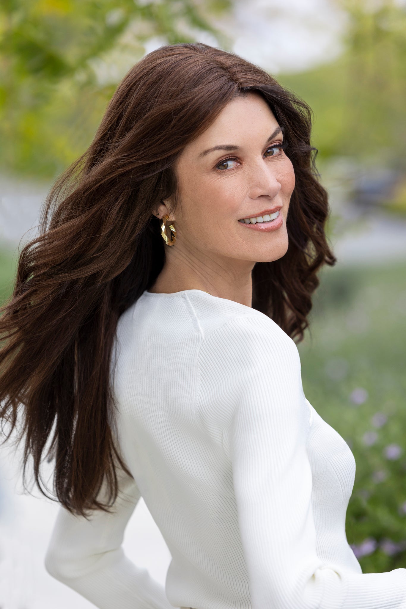 EasiPart T HD 18 Inch Monofilament Synthetic Hair Topper By Jon Renau | 6